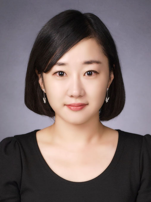 이나윤